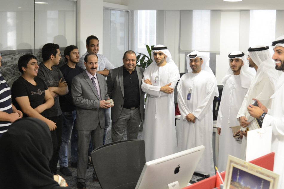 وفد جامعة العين يزور 
