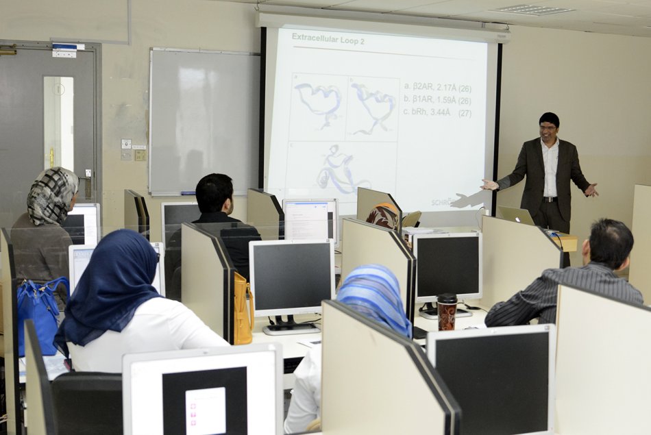 جامعة العين، جامعة العين للعلوم والتكنولوجيا، مقر العين