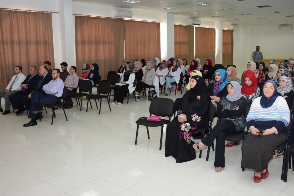 جامعة العين، جامعة العين للعلوم والتكنولوجيا، كلية الصيدلة، الصناعات الدوائية 