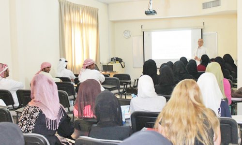 Training for AAU Students Participating in Science Festival