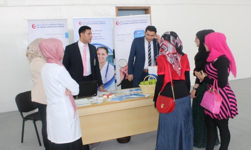 جامعة العين تنظم معرض الوظائف