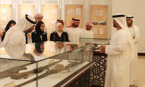 AAU Student Delegation Visits ECSSR