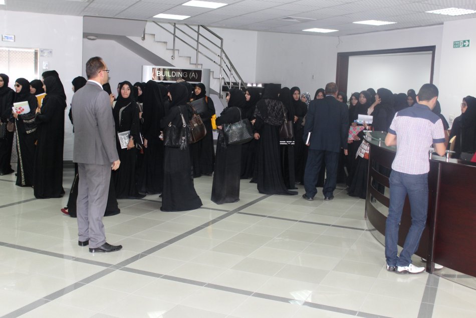 Introductory Tour for Professional Diploma Students at AAU - Al Ain Campus