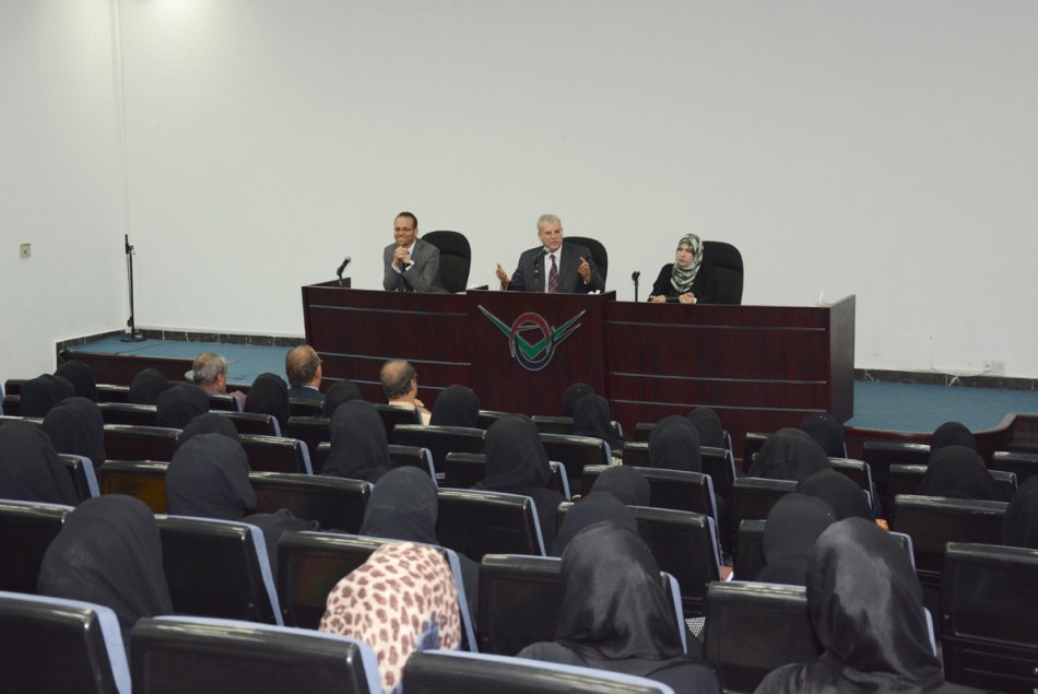 Introductory Tour for Professional Diploma Students at AAU - Al Ain Campus