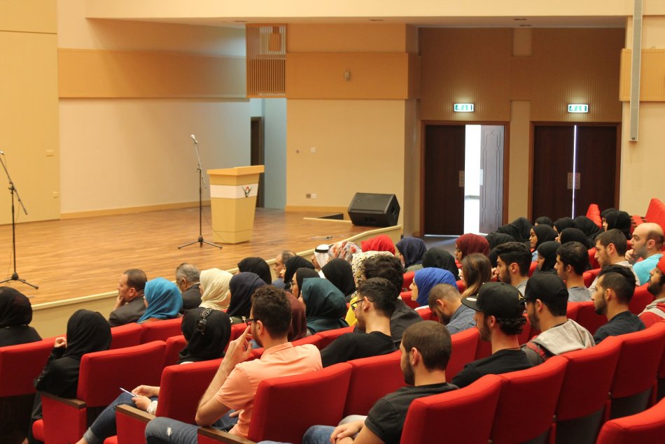 The Deanship of Student Affairs Honors Distinguished Students in Activities - Abu Dhabi Campus