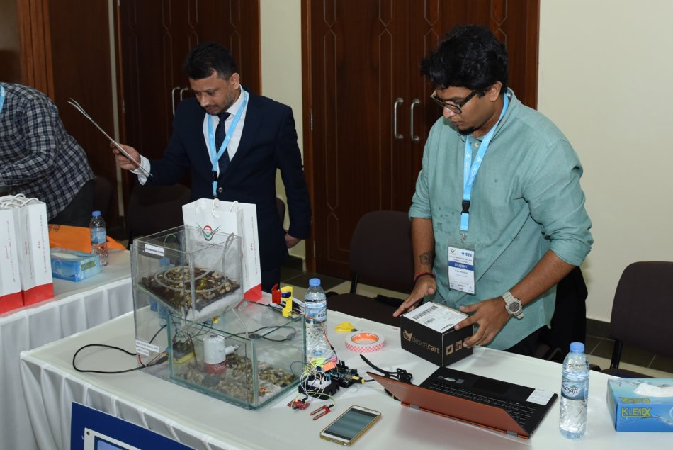 AAU organized the 11th IEEE UAE Student Day 2016