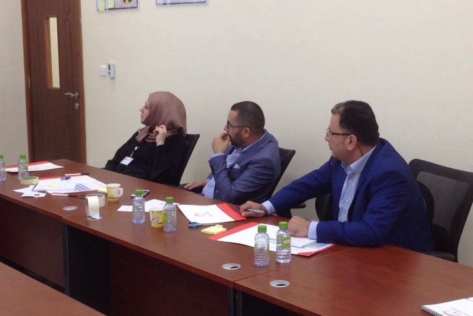 خدمة العملاء، العملاء، العناية بالعملاء، عميل، جامعة العين، أبوظبي، العين