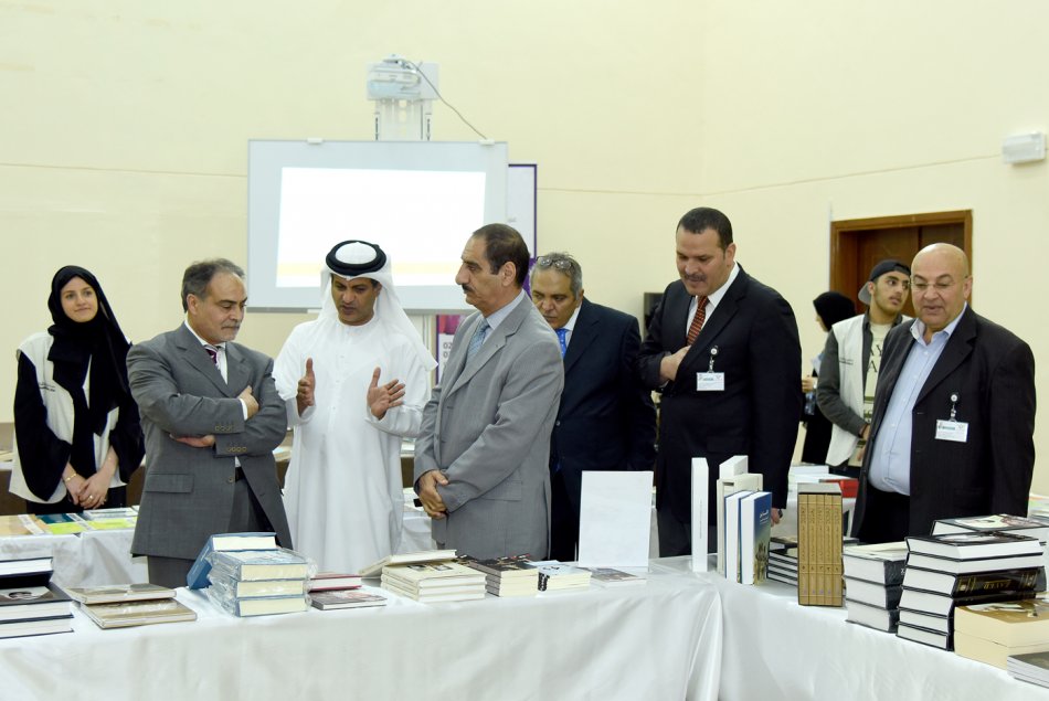 AlAin University, Al Ain, Abu Dhabi, AAU, reading, exhibition