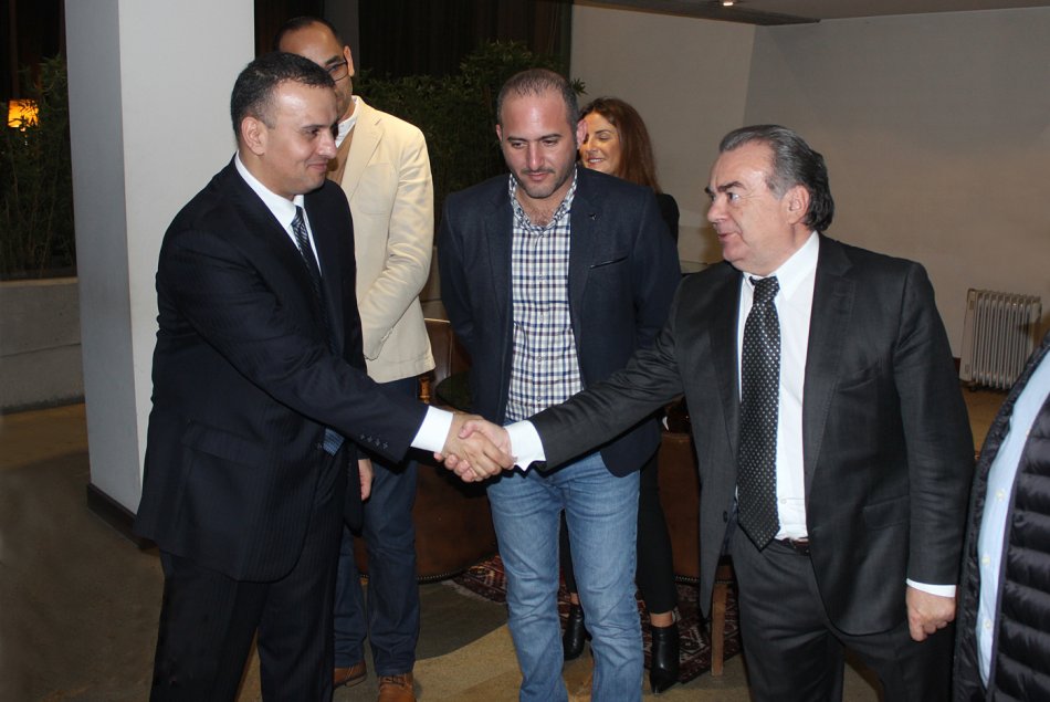  وفد جامعة العين يزور جامعات إسبانية