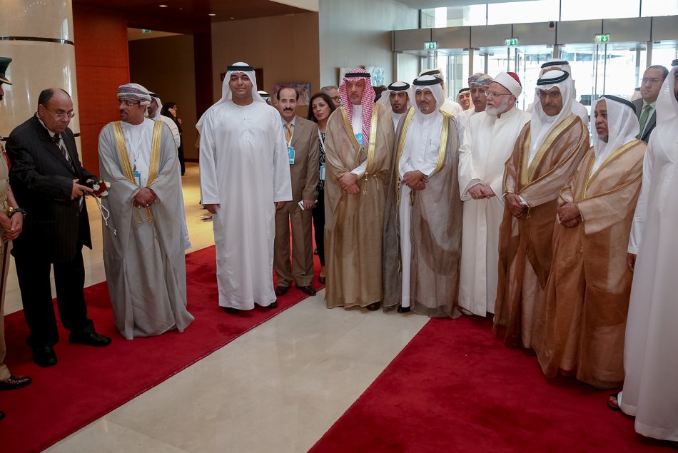مشاركة جامعة العين في المؤتمر الثالث: ثقافة التفكير الإيجابي واقع و تحديات
