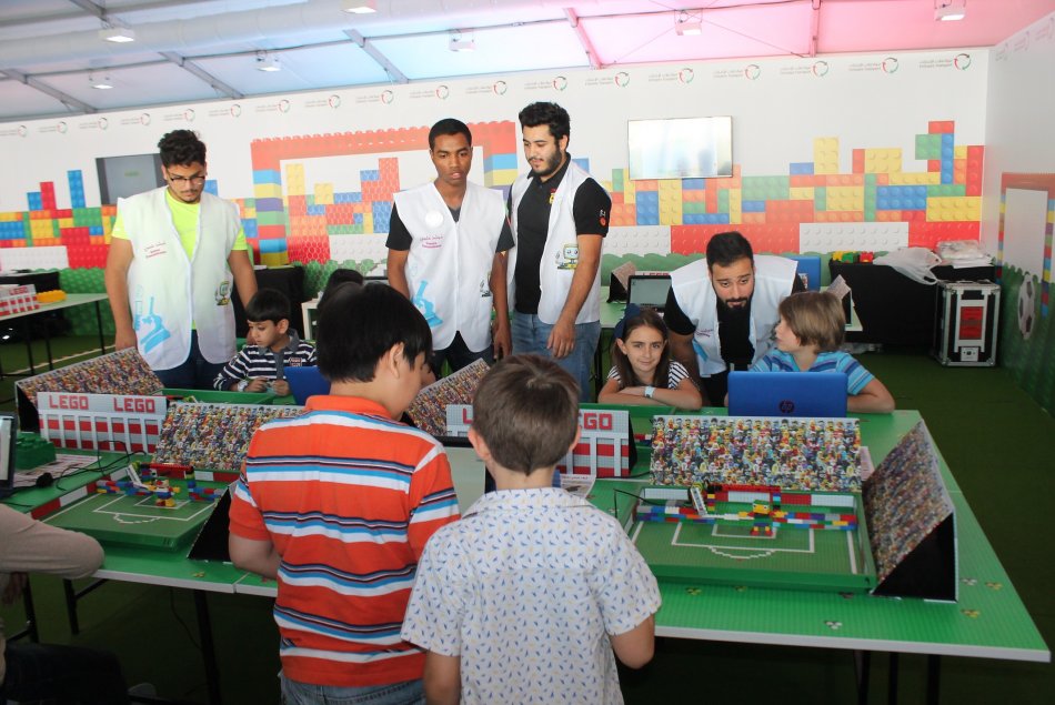 AAU Students Participation at AD Science Festival