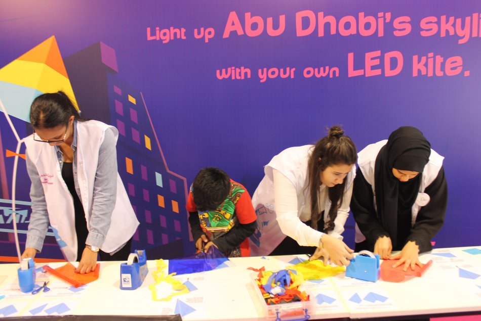 AAU Students Participation at AD Science Festival