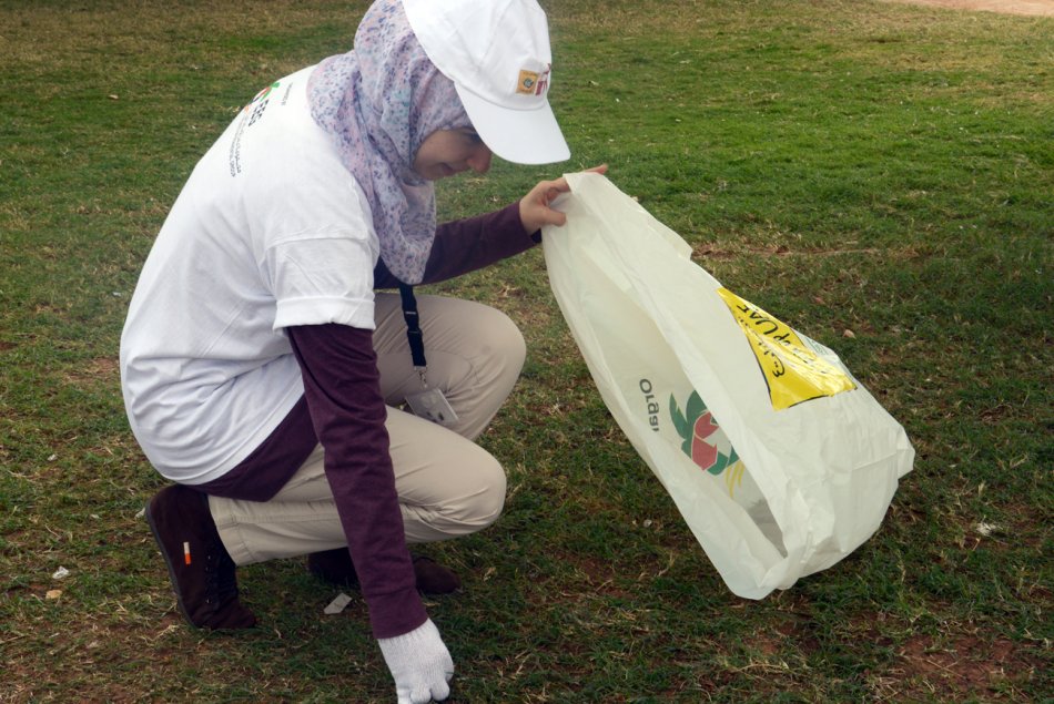 Clean Up UAE campaign 2016