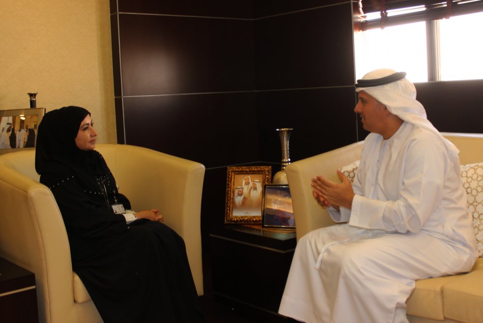 بحث سبل تعزيز المجالات المشتركة بين جامعة العين ومؤسسة التنمية الأسرية