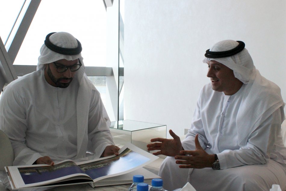 الرئيس المستشار لجامعة العين يلتقي رئيس مجلس إدارة هيئة أبوظبي للسياحة والثقافة لبحث آفاق التعاون