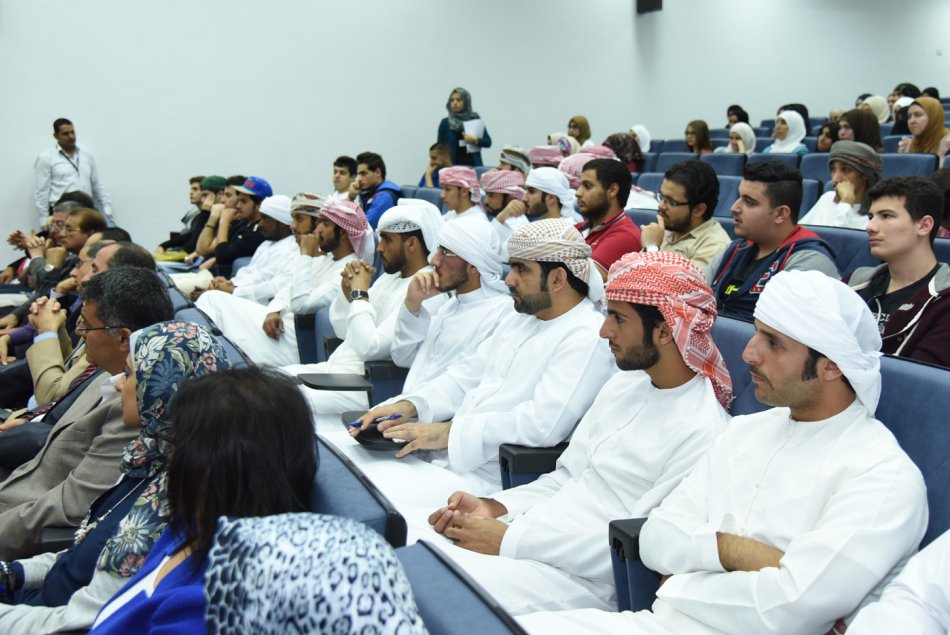 اللقاء الترحيبي بالطلبة الجدد للفصل الثاني من العام الجامعي 2016-2017