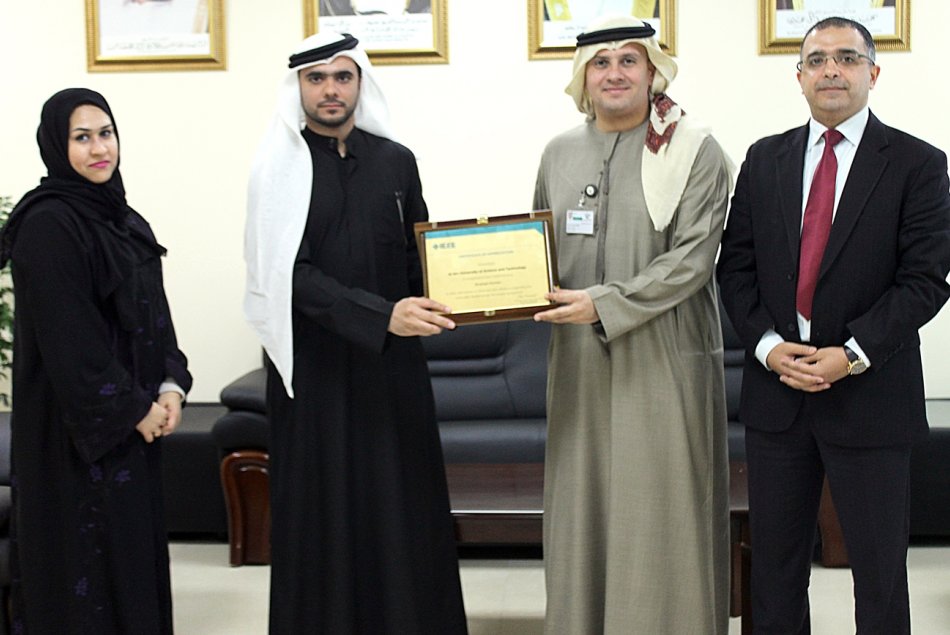 زيارة وفد من معهد IEEE لجامعة العين
