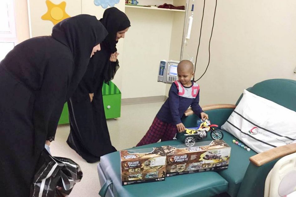 زيارة طلابية بمناسبة اليوم العالمي للسرطان 