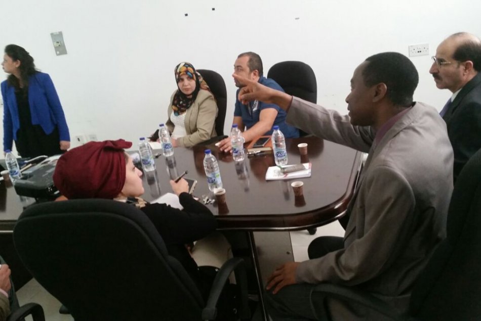 Lively Discussion about PressReader at Khalifa Library 
