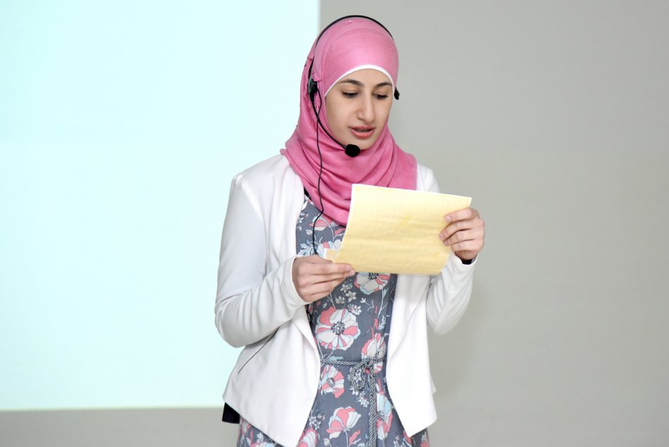 مسرحية 