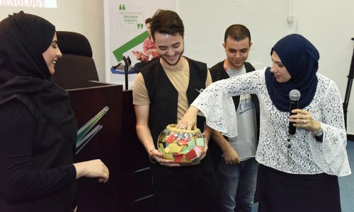 جامعة العين تستقبل طلبتها الجدد بفعاليات مميزة