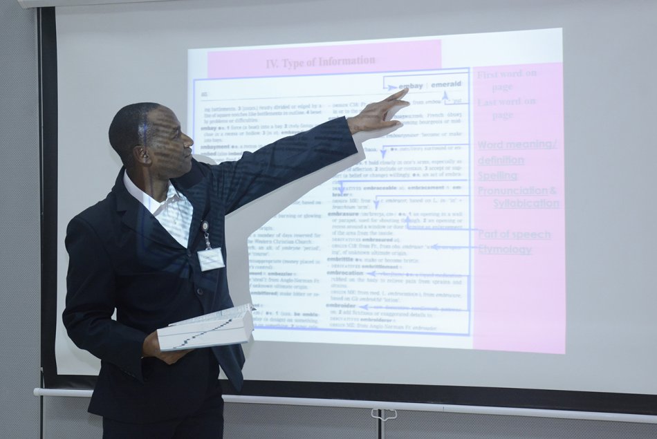 Workshop about using Dictionaries 