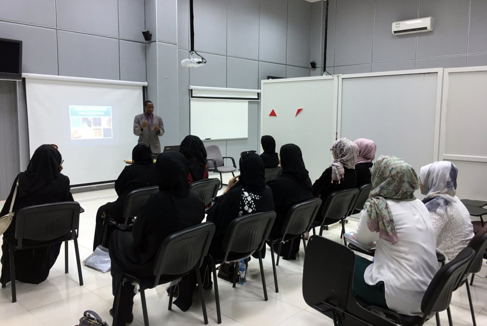 Workshop about using Dictionaries 