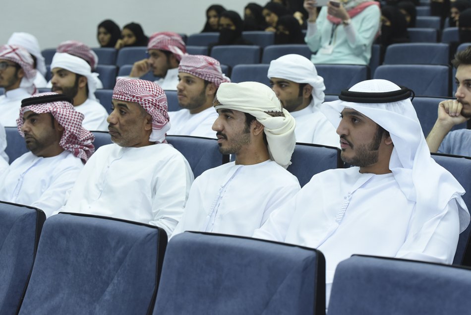 A lecture entitled The Stages of social change in the UAE before and after the Union