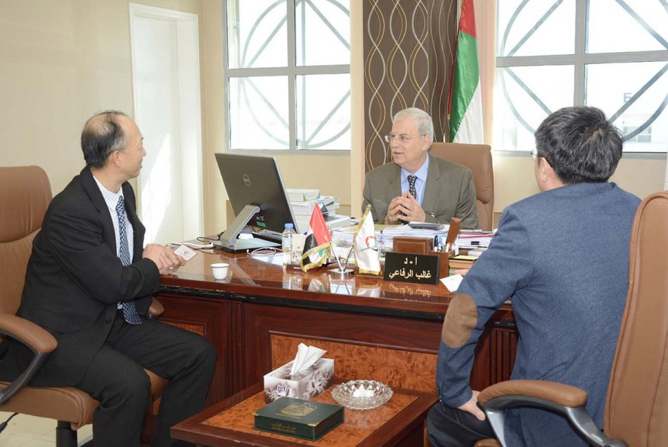A Taiwanese delegation visit AAU