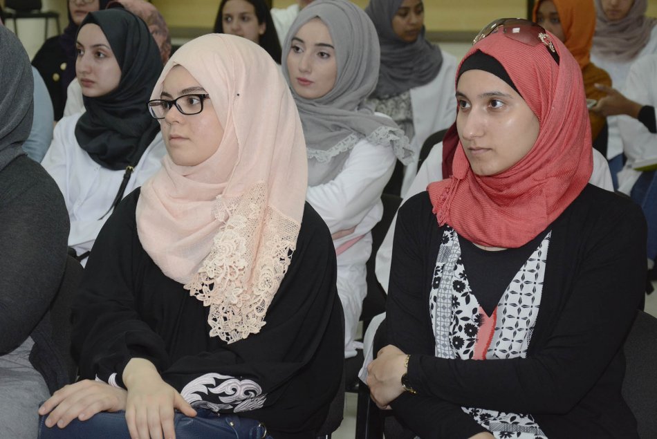 محاضرة عن دور الأعشاب في تخفيف الوزن