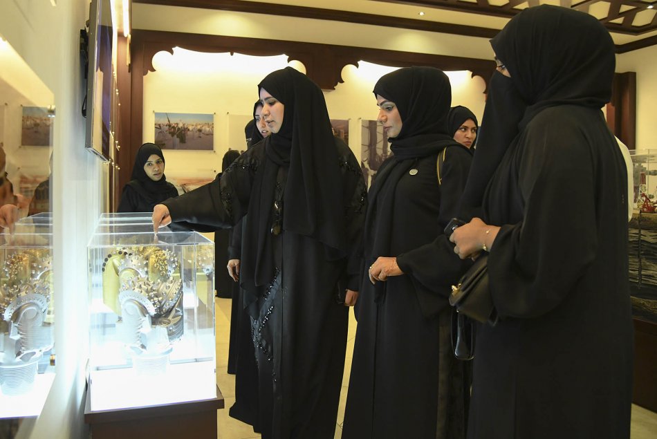 زيارة إلى مركز زايد للدراسات والبحوث 