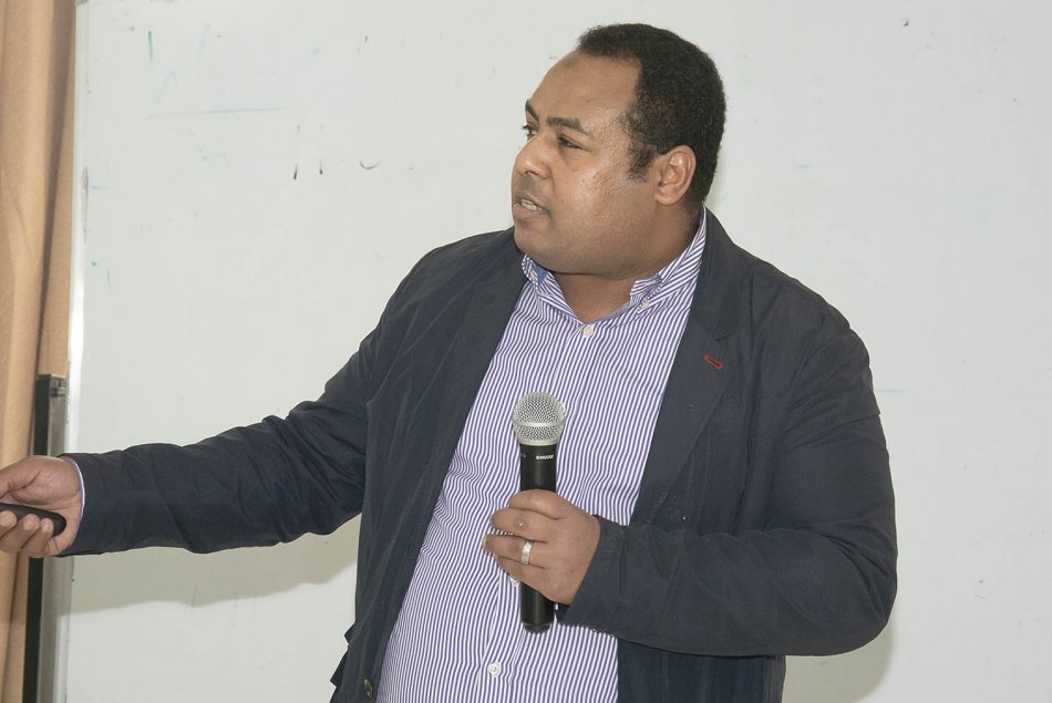 A Lecture on Atomistic Computational Models