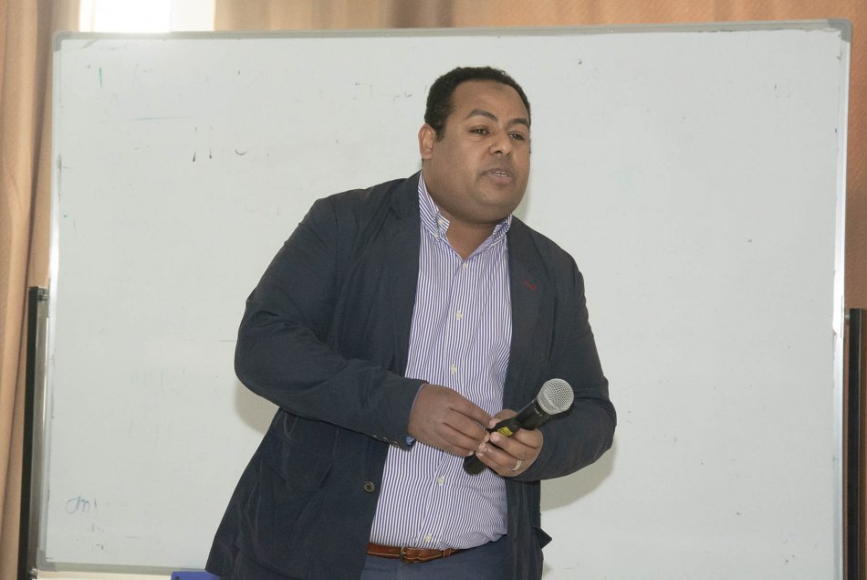 A Lecture on Atomistic Computational Models