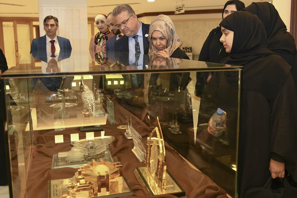 زيارة إلى المجلس الوطني الاتحادي 