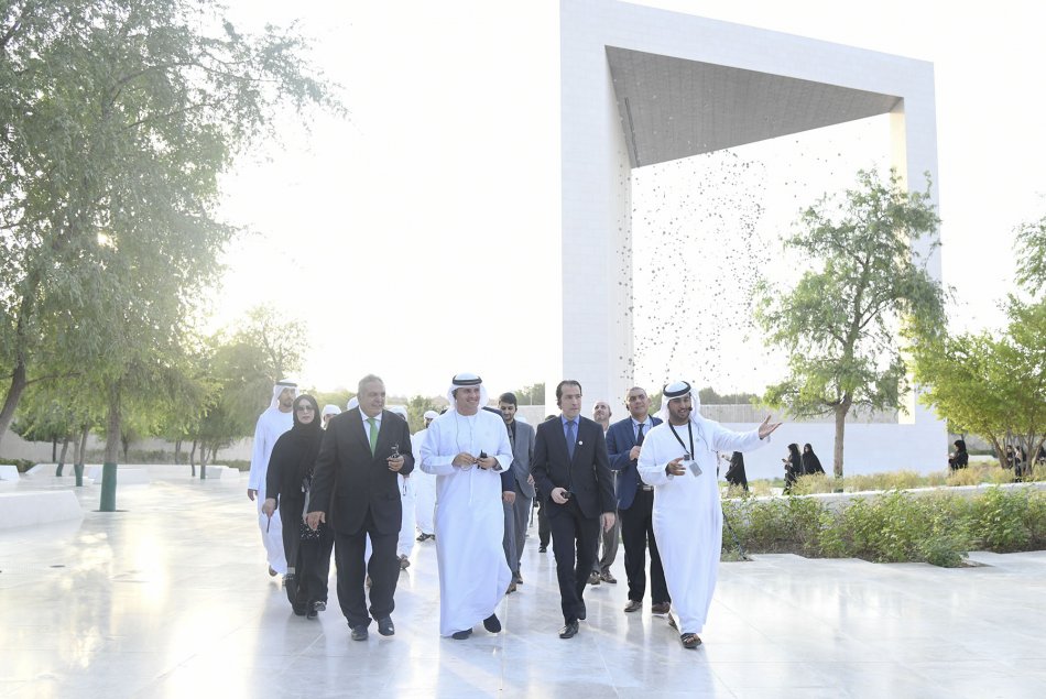 A Visit to the Founder's Memorial 