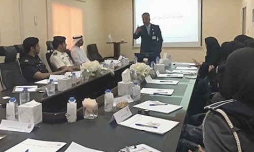 AAU and “Al Madeef Customes” Promotes Dealing with Audience Skills
