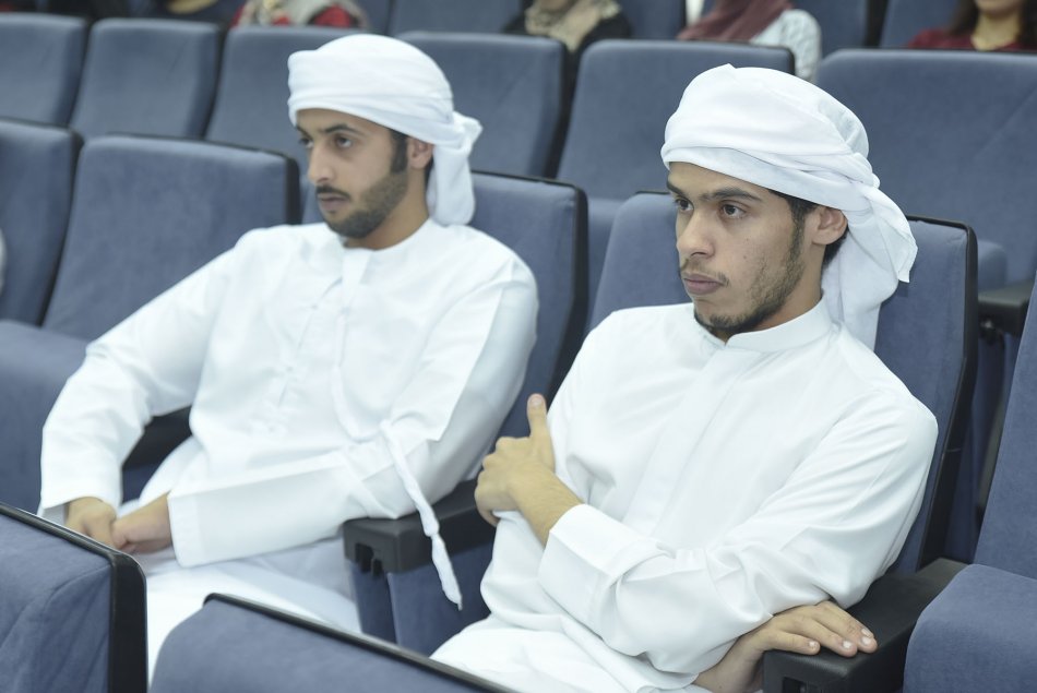 لقاء رئيس الجامعة مع الطلبة الجدد