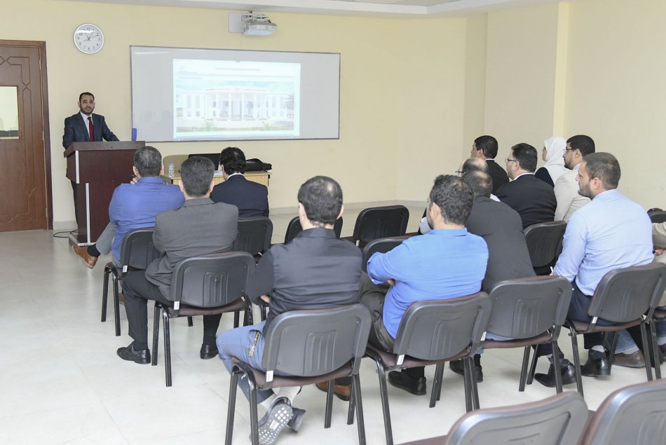 ورش عمل متنوعة لتنمية أعضاء الهيئة التدريسية في كلية الهندسة