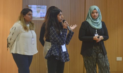 كلية الصيدلة تشارك في مؤتمر الصحة العامة