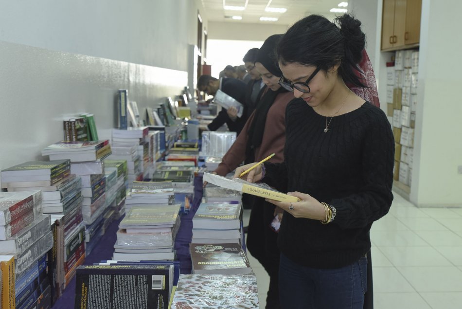 معرض جامعة العين للكتاب 2019