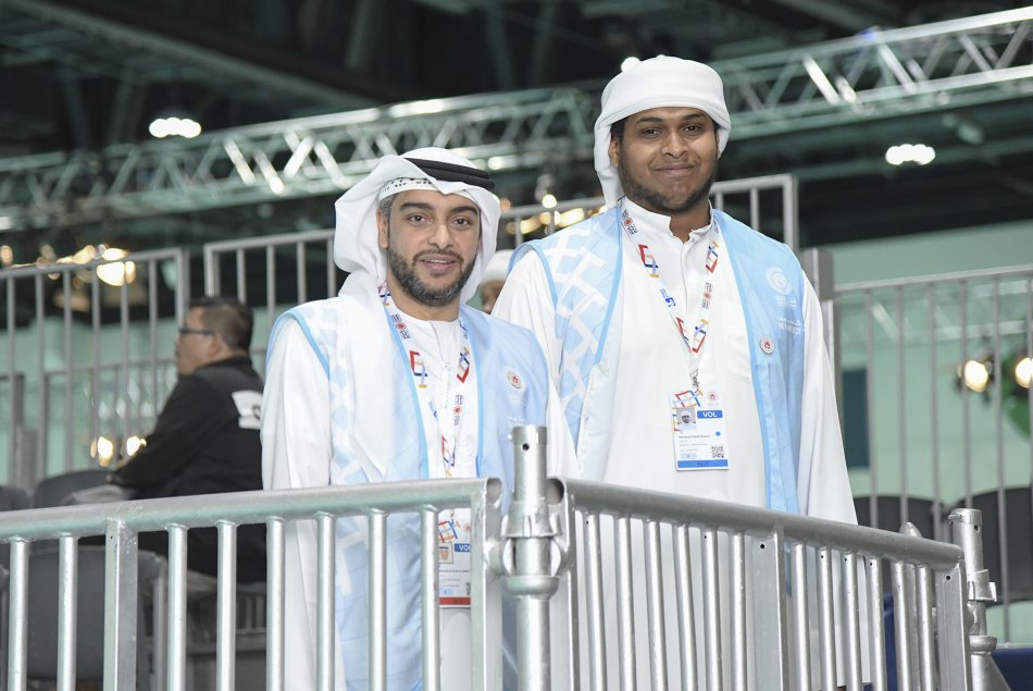 مشاركة طلبة جامعة العين في الأولمبياد الخاص