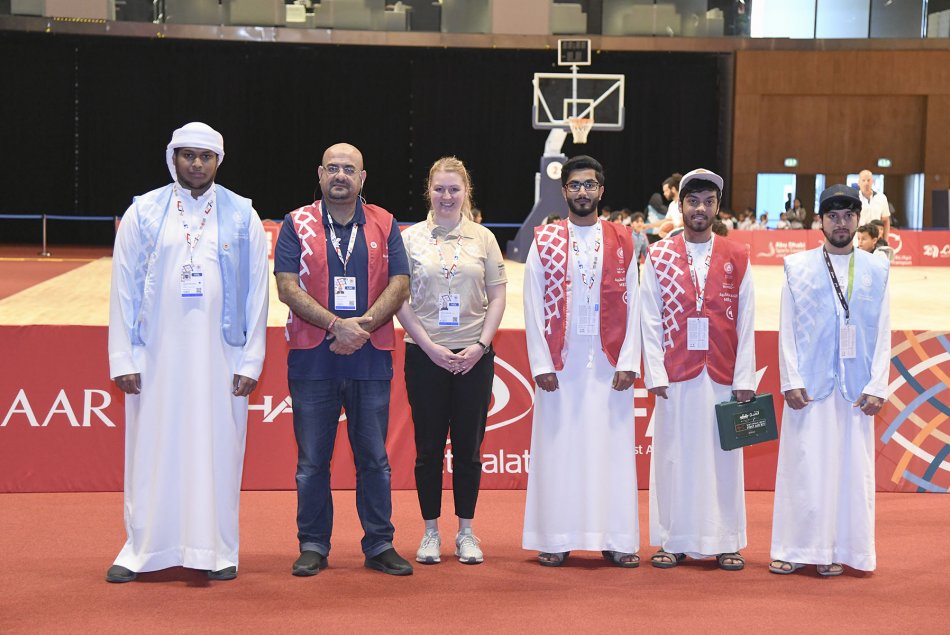 مشاركة طلبة جامعة العين في الأولمبياد الخاص