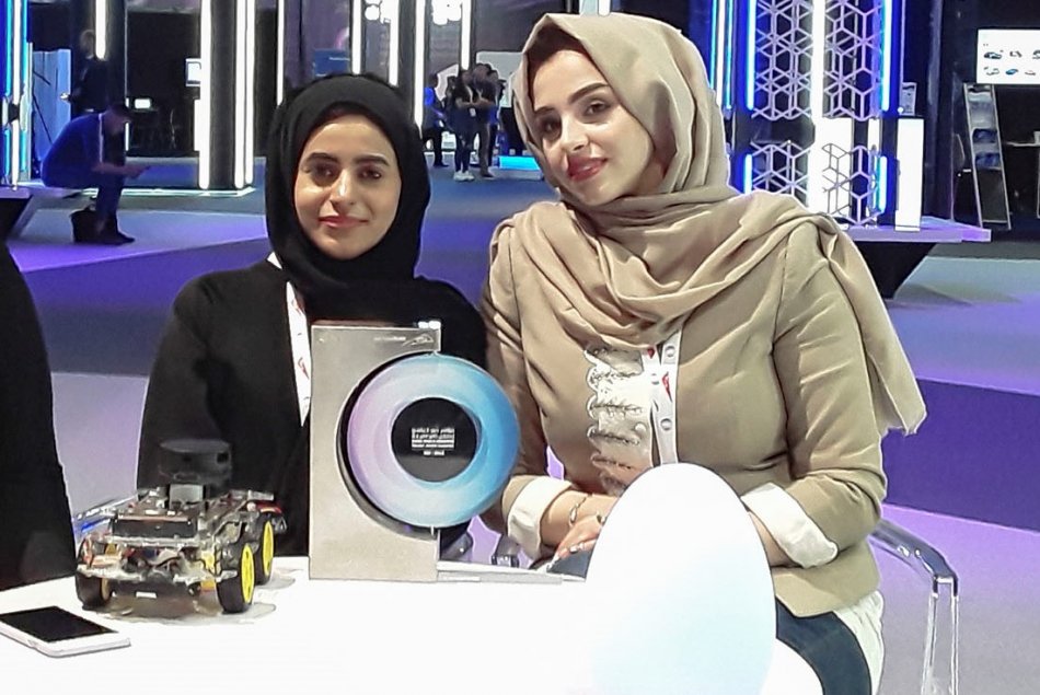 Winners of Dubai World Challenge for Self-Driving Transport