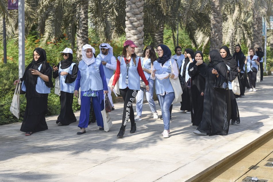 مسيرة الأمم المتحدة احتفالاً بعام التسامح