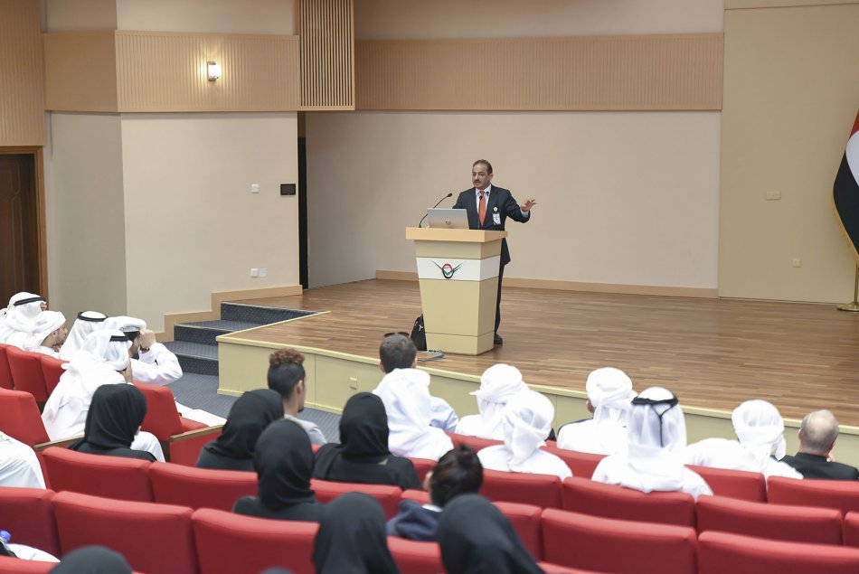 ندوة حول الدور الإعلامي لشبكات التواصل الاجتماعي
