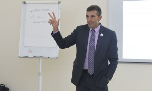 فرسان التسامح يستكمل نجاحاته في جامعة العين