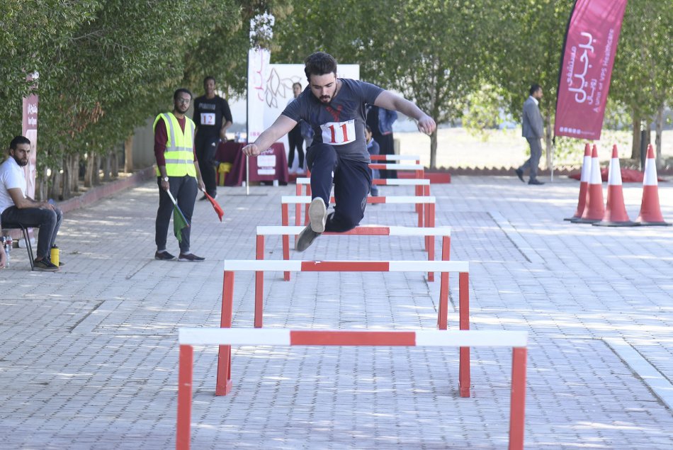 فعالية أقوى طالب في الجامعة
