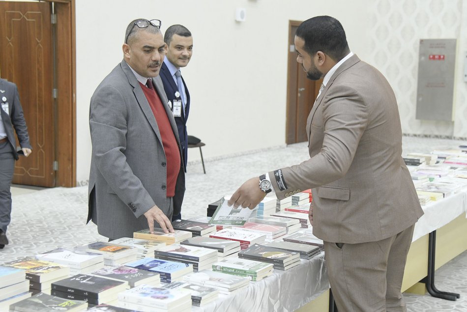 معرض جامعة العين للكتاب 2020