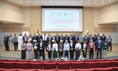 جامعة العين تختتم ورشة العمل الإقليمية الخامسة لتطوير مهارات هيئة التدريس في كليات الصيدلة