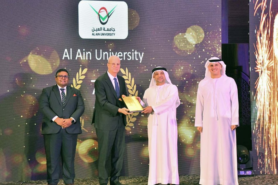 حفل تكريم تصنيف جامعة العين عالمياً من كيو إس 